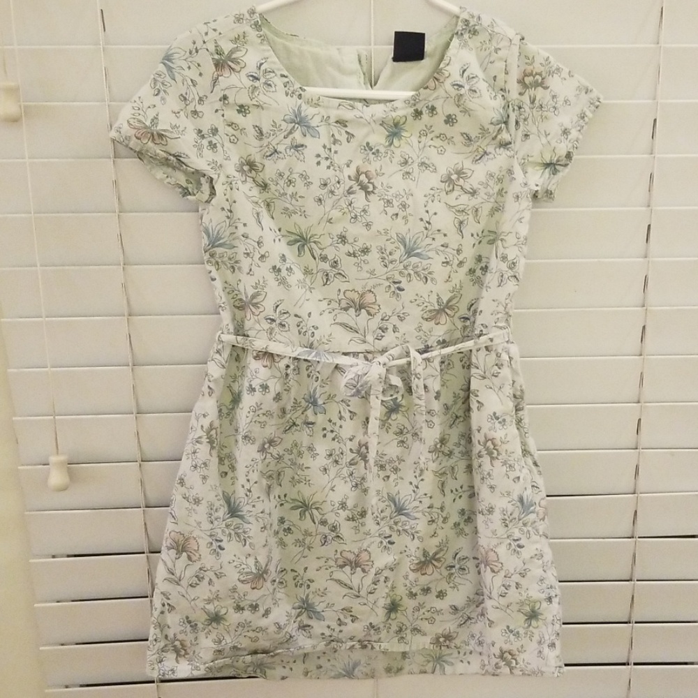 ⛔️SOLD⛔️Gap pastel green floral dress